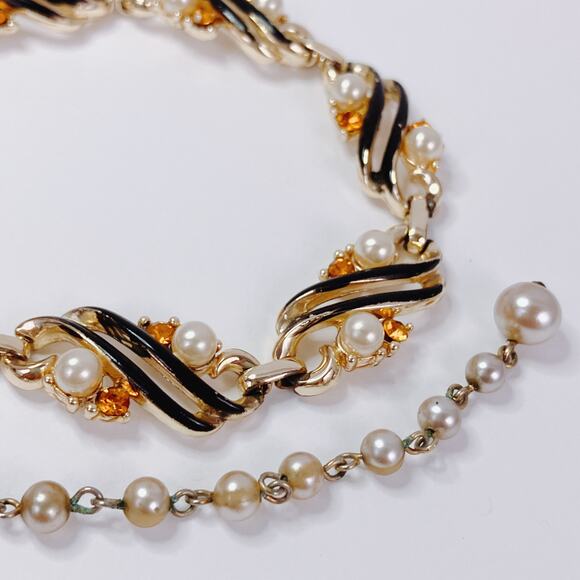 Vintage 50s Gold Tone Black Enamel Faux Pearl Rhinestone Link Choker Necklace - Picture 8 of 14